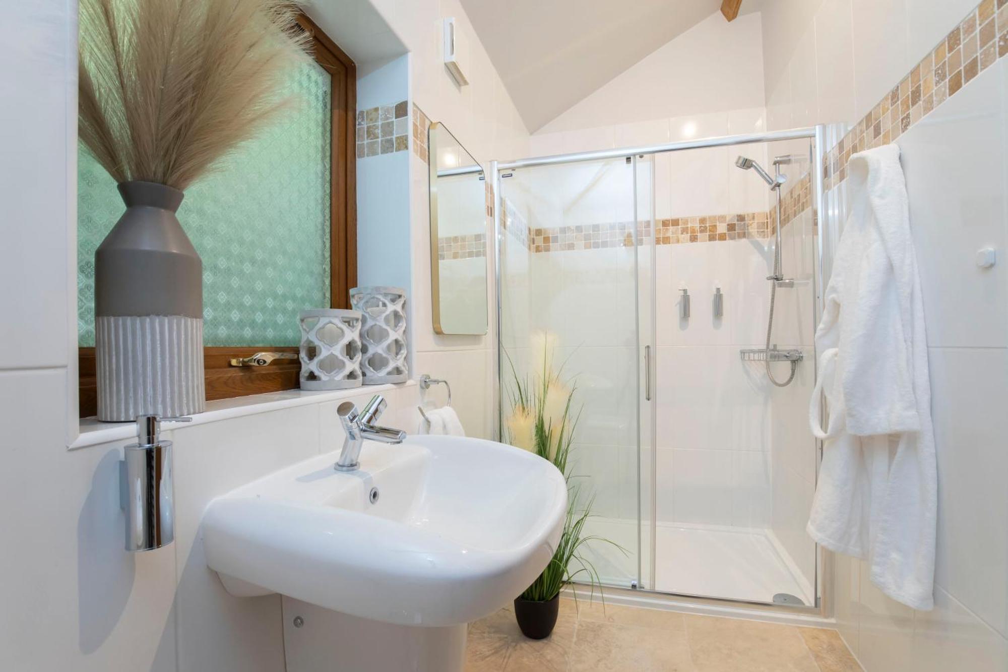 Stable Lodge - Boutique Bed & Breakfast Shurdington Extérieur photo