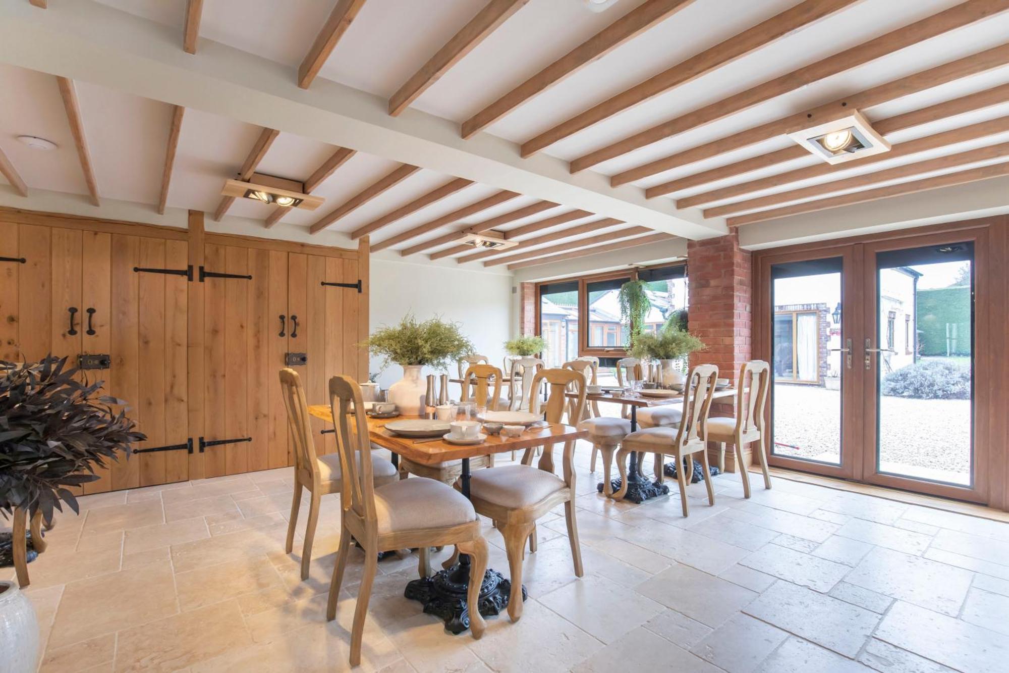 Stable Lodge - Boutique Bed & Breakfast Shurdington Extérieur photo