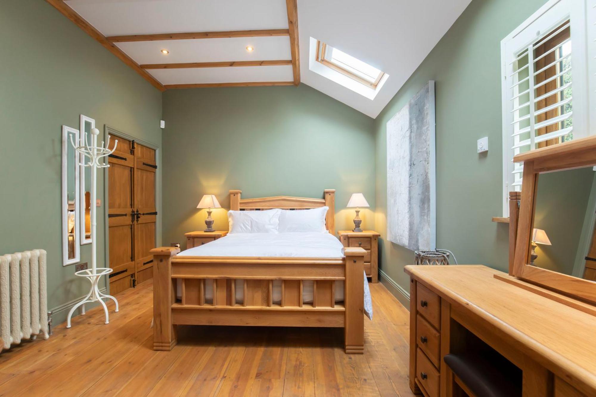 Stable Lodge - Boutique Bed & Breakfast Shurdington Extérieur photo