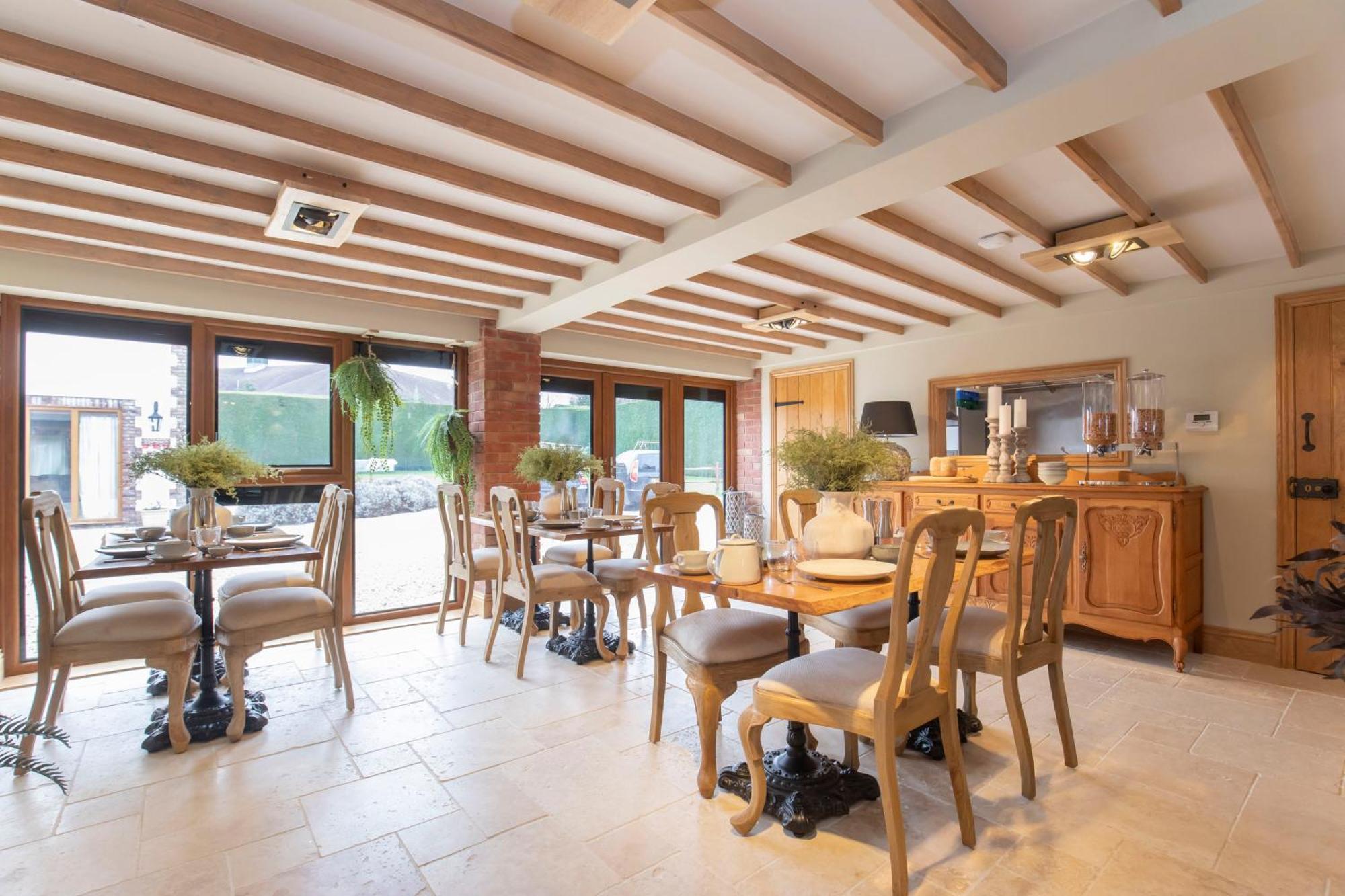 Stable Lodge - Boutique Bed & Breakfast Shurdington Extérieur photo