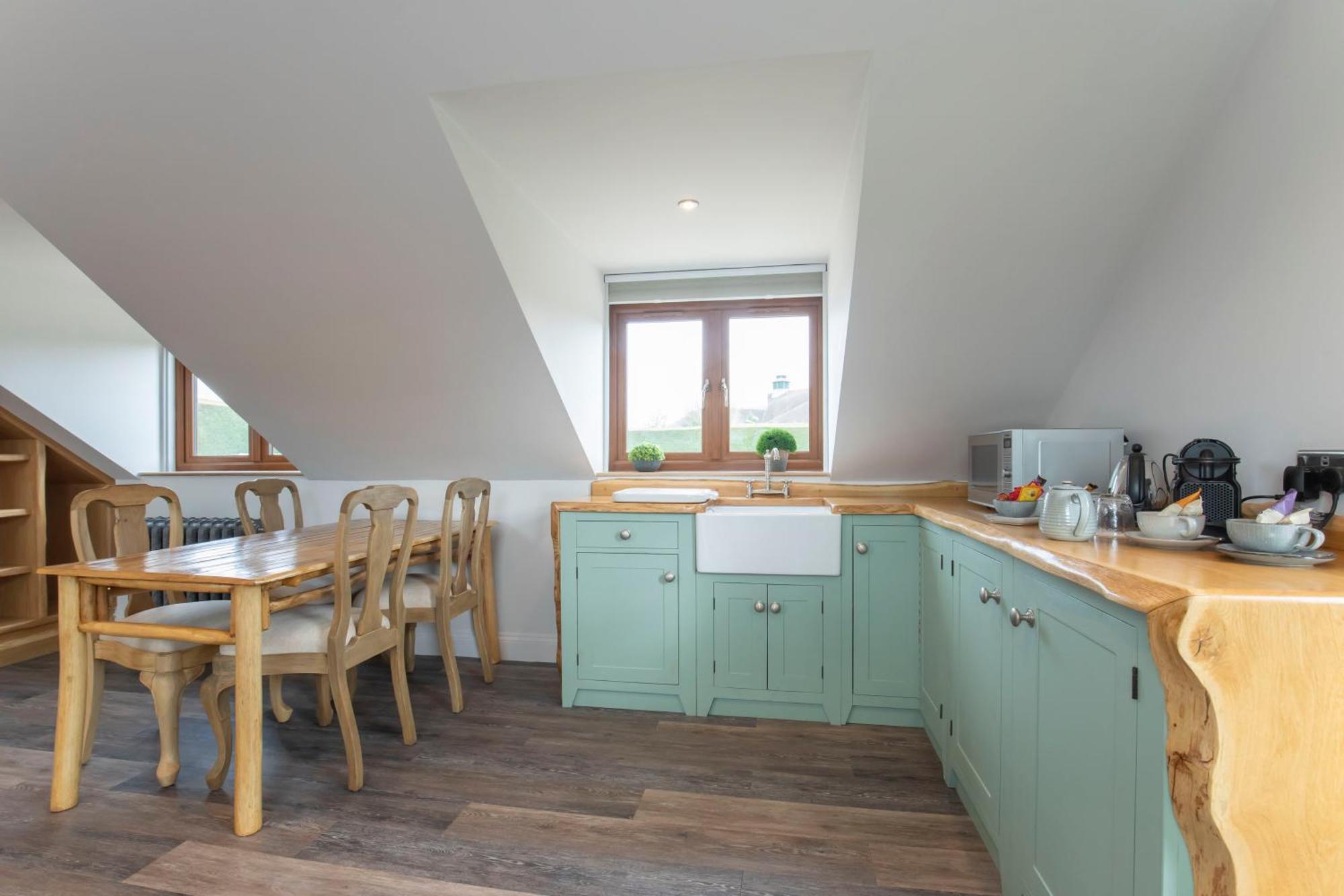 Stable Lodge - Boutique Bed & Breakfast Shurdington Extérieur photo