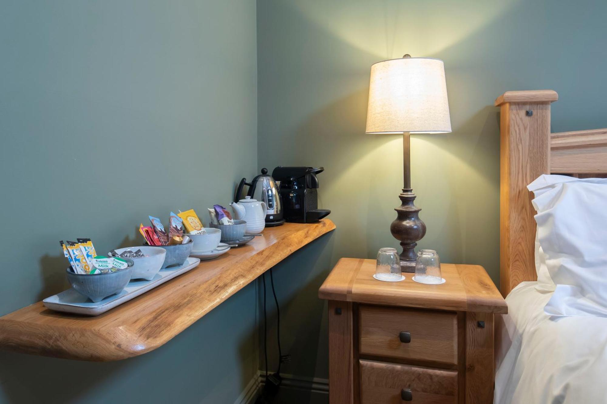 Stable Lodge - Boutique Bed & Breakfast Shurdington Extérieur photo