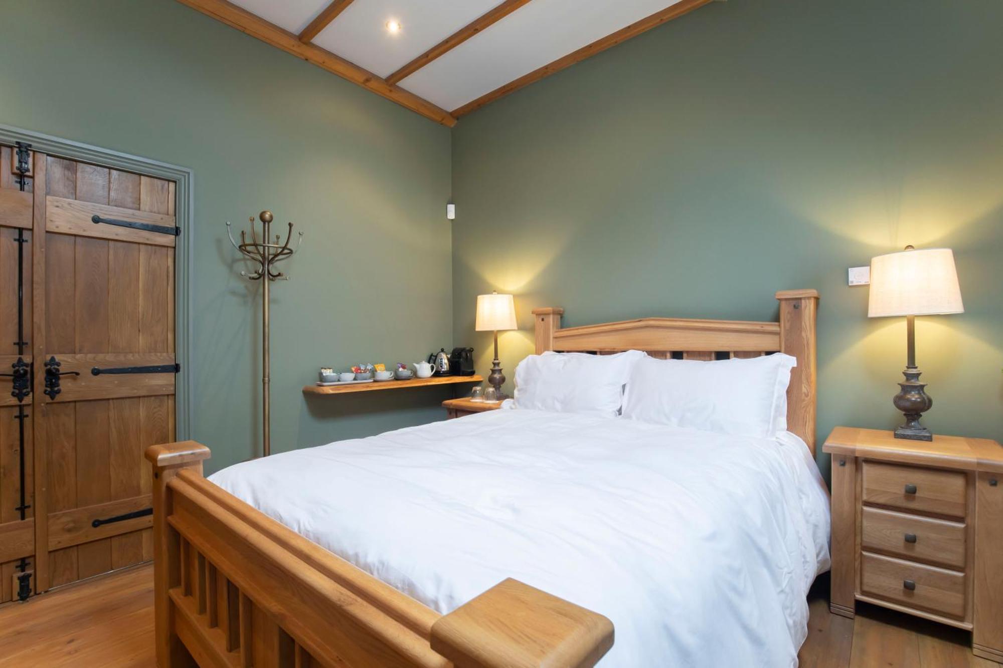Stable Lodge - Boutique Bed & Breakfast Shurdington Extérieur photo